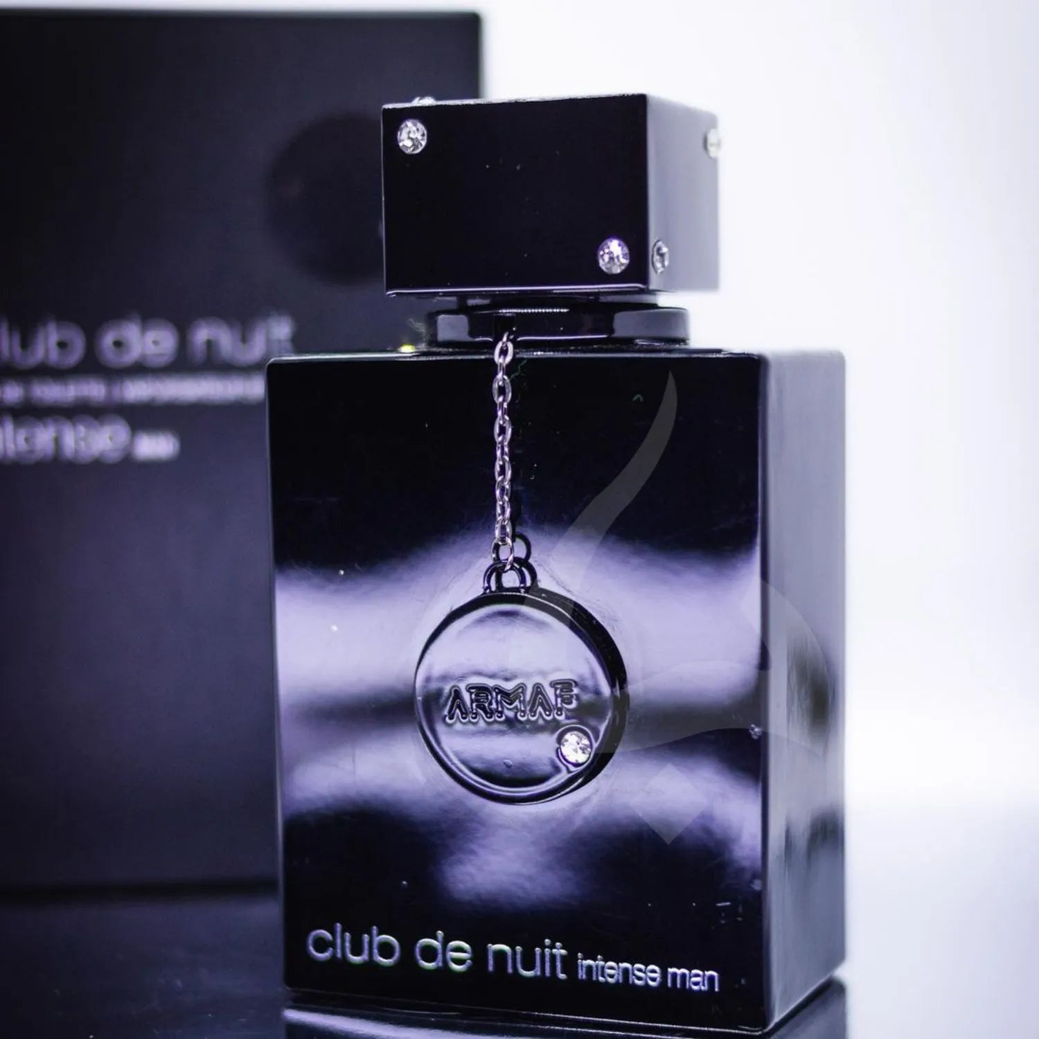 Club De Nuit Intense Perfume View